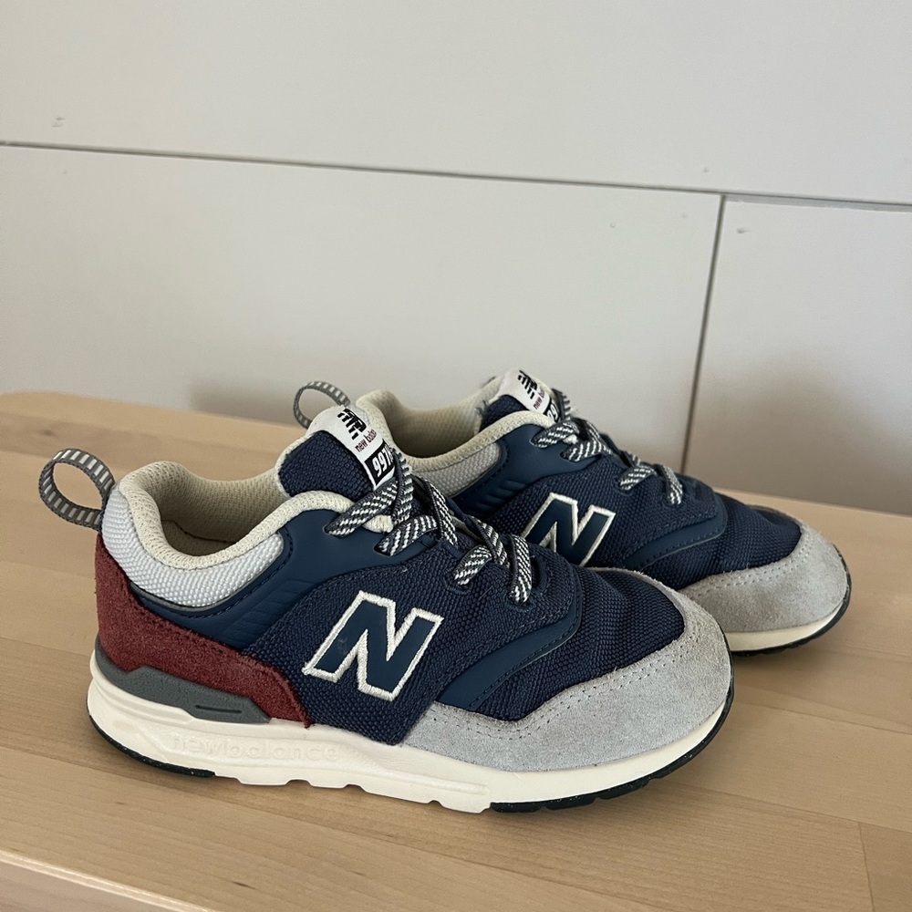 New Balance Kids' 997H Slip on Retro Sneaker